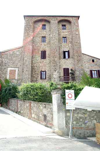 Burcht; onderdeel van het kasteel van Contignano