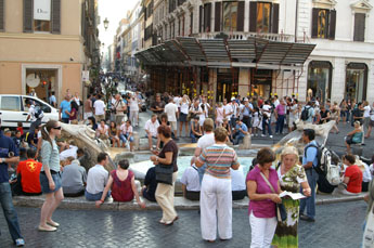 Rome: dure winkels vlak bij de Spaanse trappen